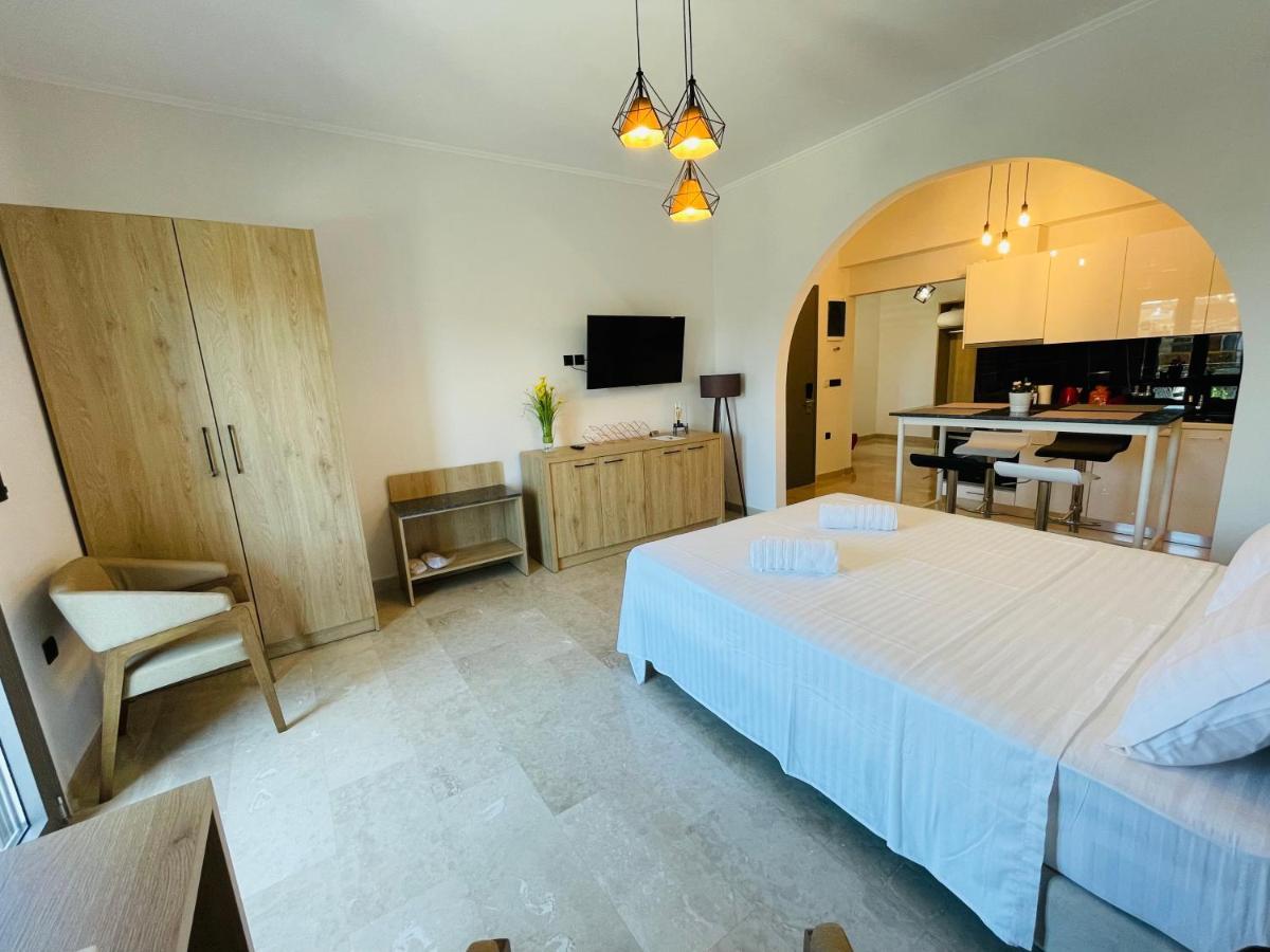 Xenios Suites Лігуріон Екстер'єр фото
