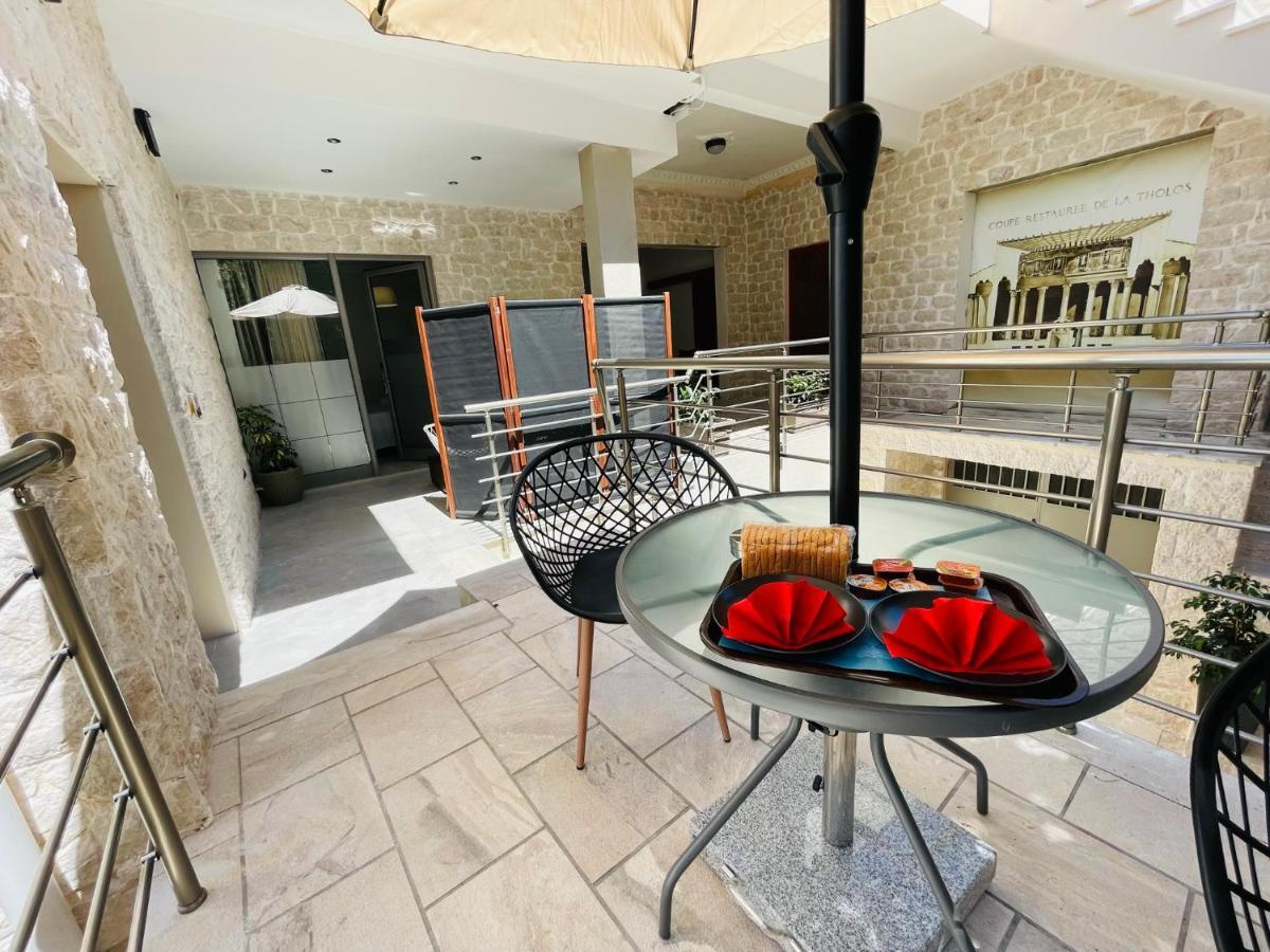 Xenios Suites Лігуріон Екстер'єр фото